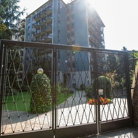 Apartment Bocconi 1 Milan Exterior photo