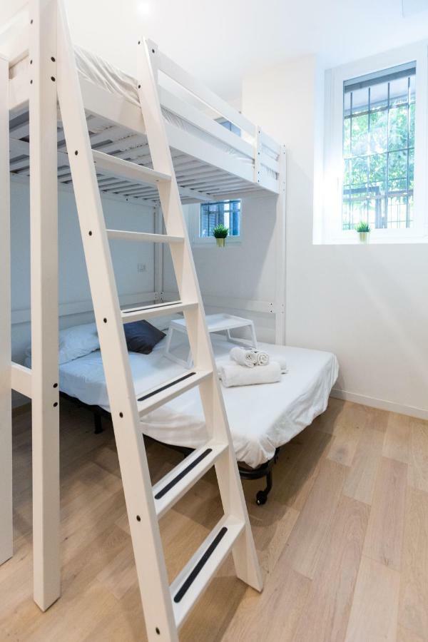 Apartment Bocconi 1 Milan Exterior photo