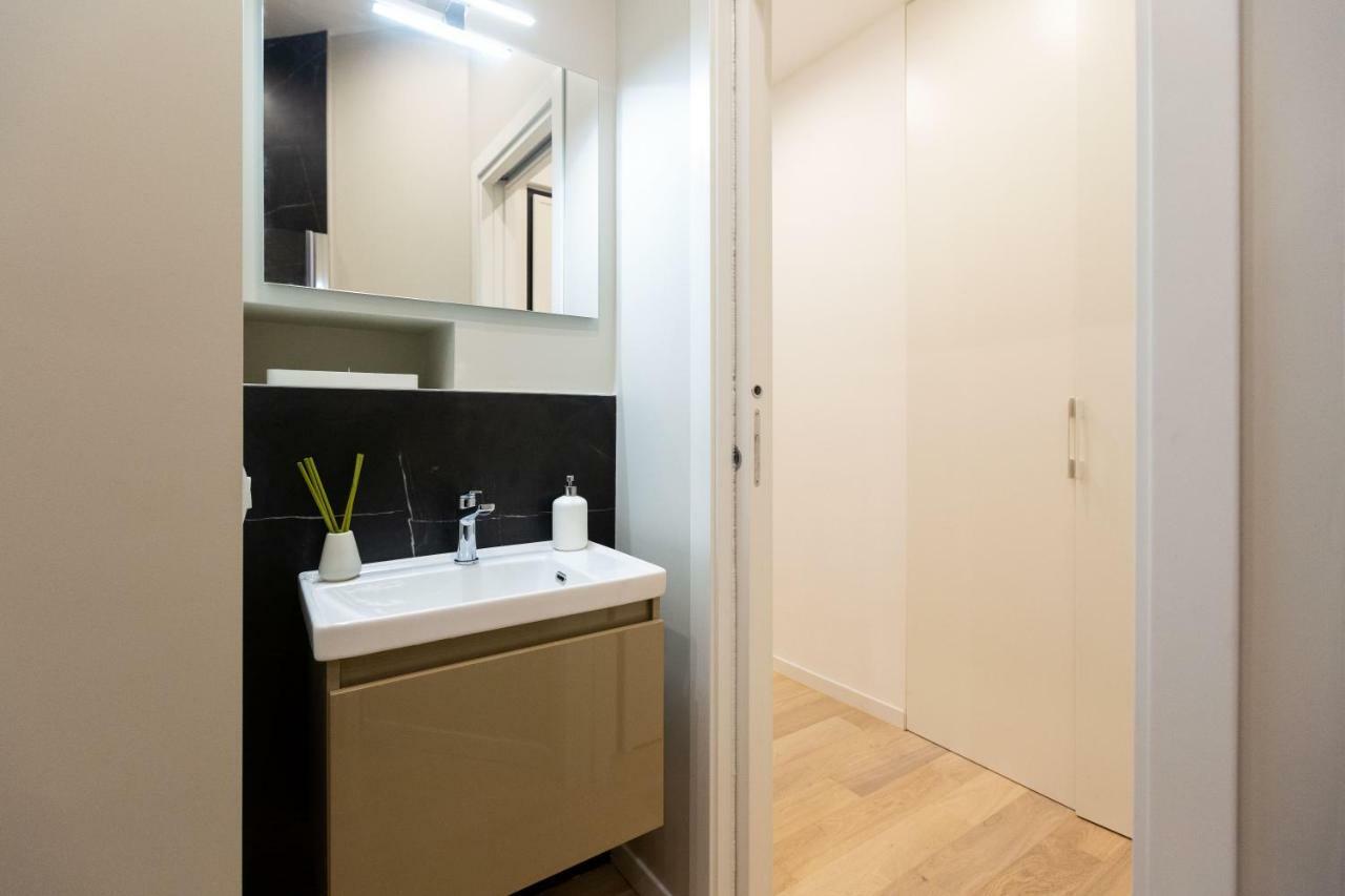Apartment Bocconi 1 Milan Exterior photo